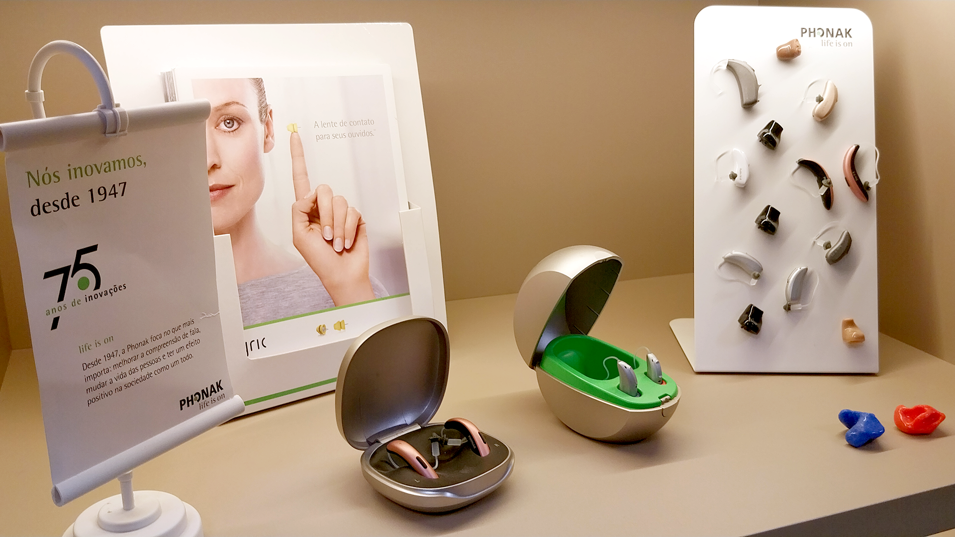 Aparelhos auditivos Phonak e acessórios disponíveis na SerAudi Matão